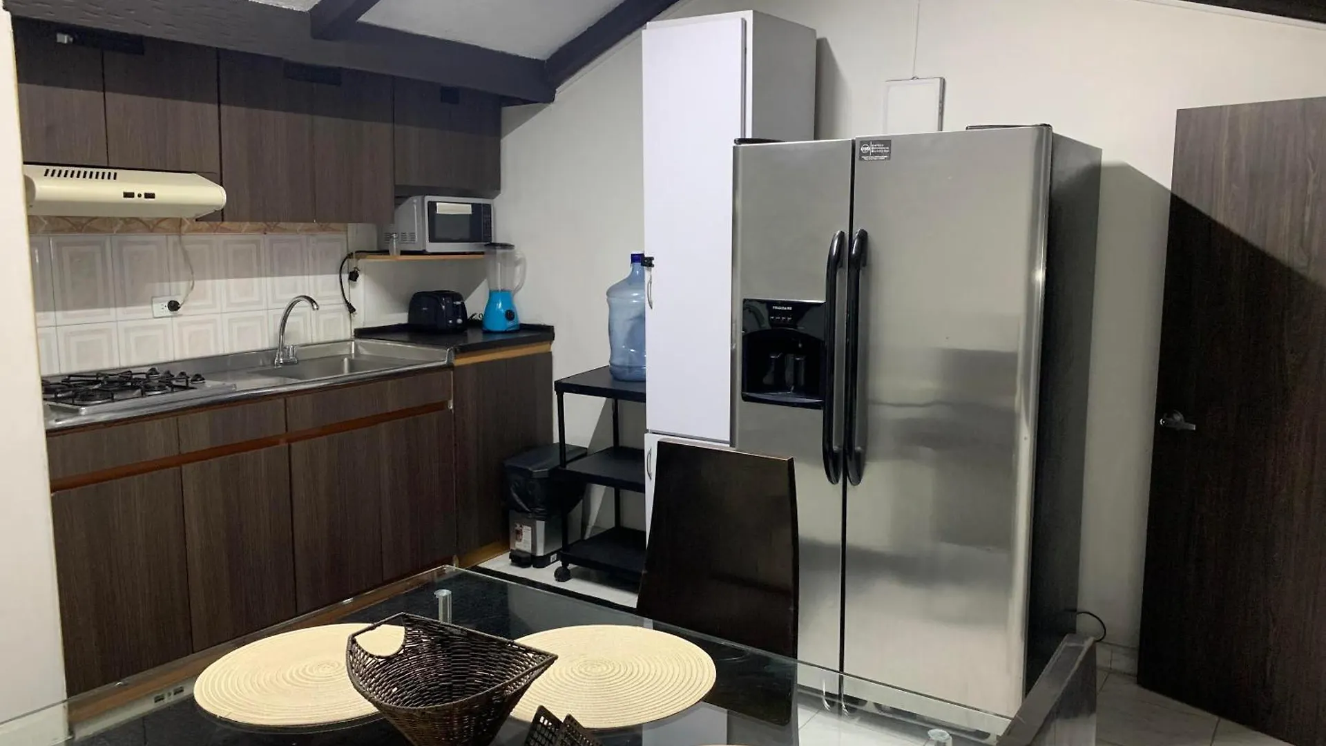 Casa Colonial La Esperanza, Cerca Al Aeropuerto El Dorado- Familiar Villa Bogota 0*,  Colombia