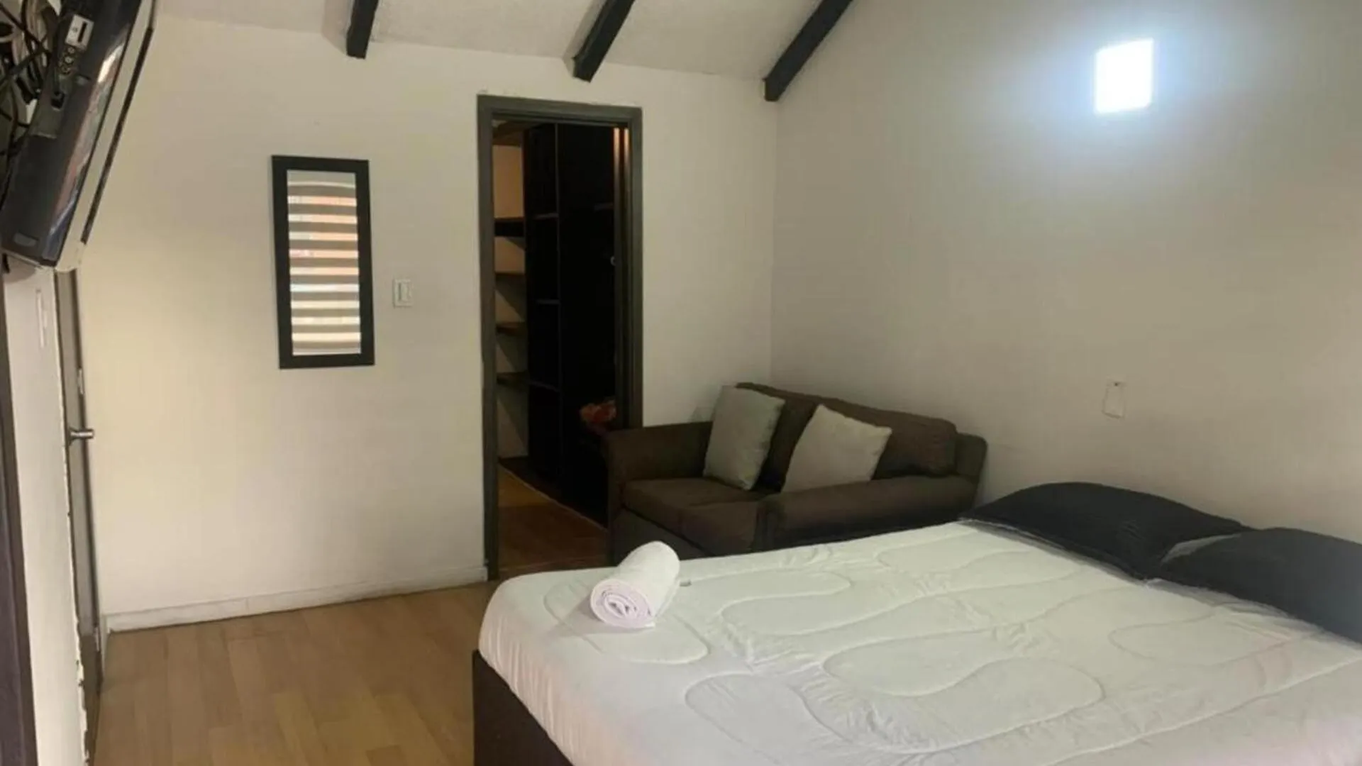 Casa Colonial La Esperanza, Cerca Al Aeropuerto El Dorado- Familiar Villa Bogota Holiday home