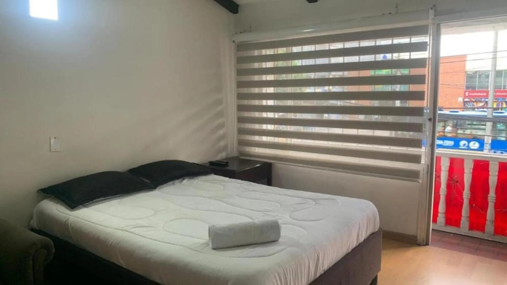 Casa Colonial La Esperanza, Cerca Al Aeropuerto El Dorado- Familiar Villa Bogota Holiday home