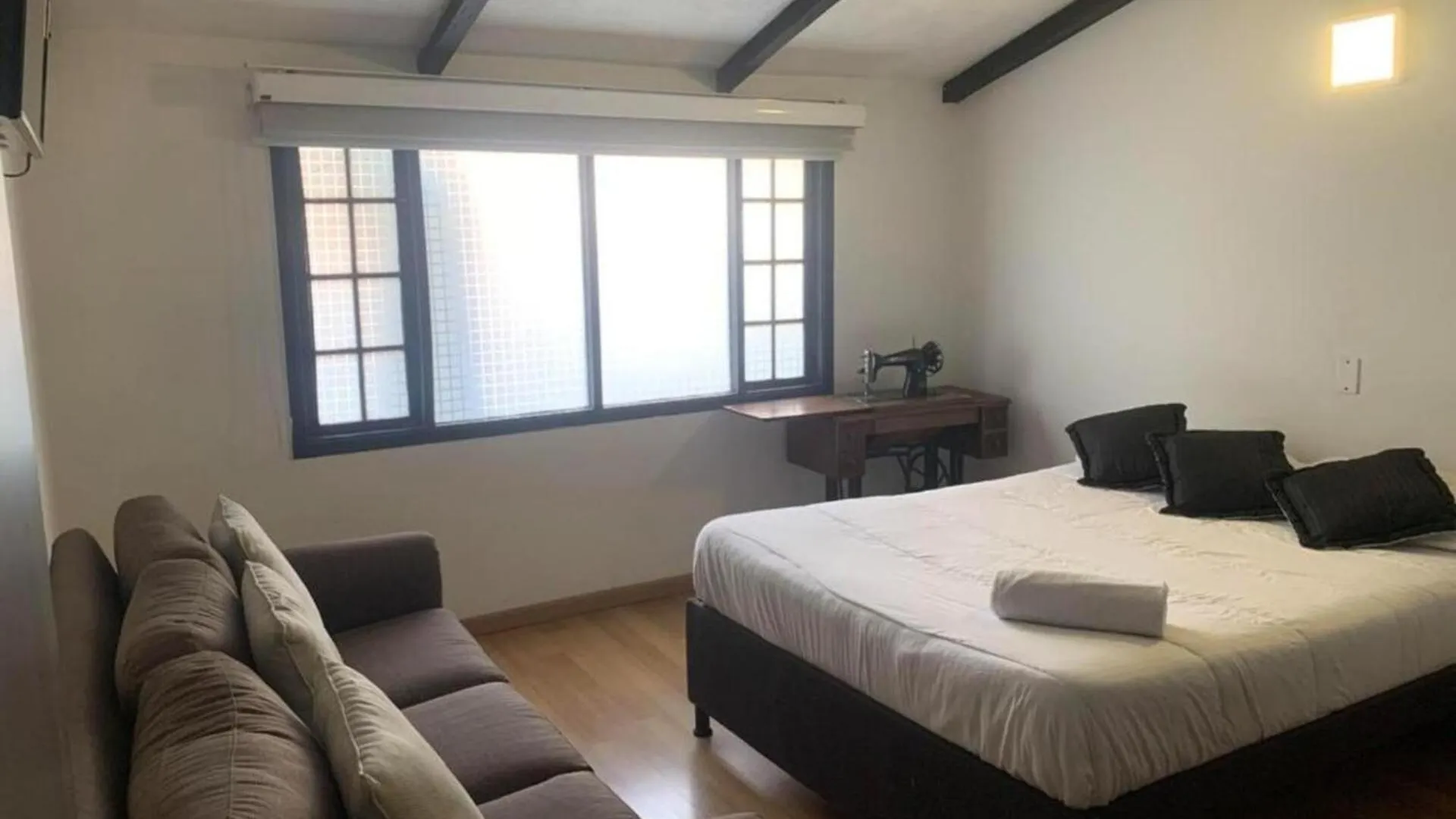 Casa Colonial La Esperanza, Cerca Al Aeropuerto El Dorado- Familiar Villa Bogota 0*,  Colombia